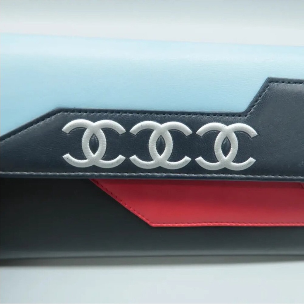 Auth Airplane Airline CHANEL Wallet On Chain WOC *Rare* - Picture 8 of 9